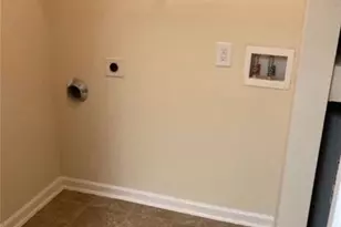 6102 Fairington Club Dr, Lithonia, GA 30038 - Photo 3