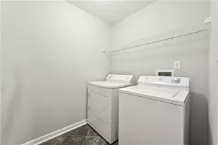 5253 Haverford Run Dr NW, Lilburn, GA 30047 - Photo 31