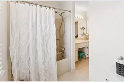 585 Emerald Parkway, Sugar Hill, GA 30518 - Photo 17