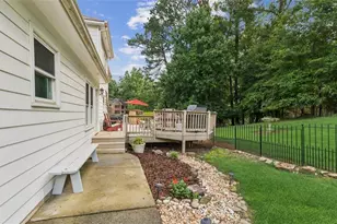 585 Emerald Pkwy, Sugar Hill, GA 30518 - Photo 21