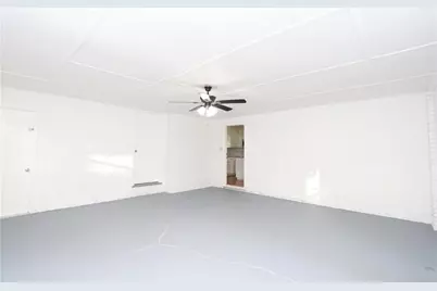 1033 Sandalwood Drive, Lawrenceville, GA 30043 - Photo 17