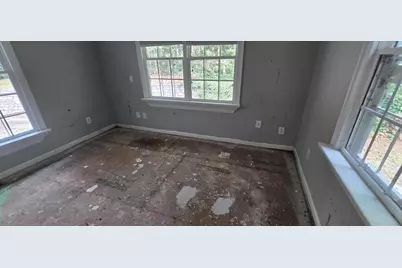 4119 Waits Avenue SW, Atlanta, GA 30331 - Photo 9