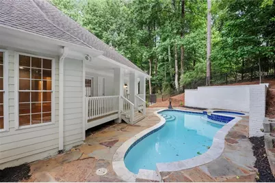 210 Aerie Court, Sandy Springs, GA 30350 - Photo 29