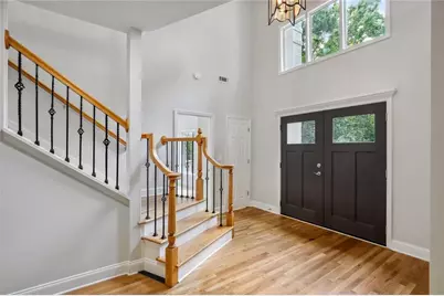 210 Aerie Court, Sandy Springs, GA 30350 - Photo 3