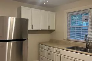 180 Harlan Rd SW, Atlanta, GA 30311 - Photo 9