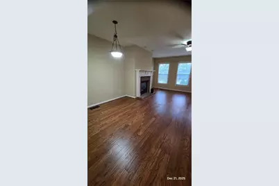 4363 Grove Field Park, Suwanee, GA 30024 - Photo 3