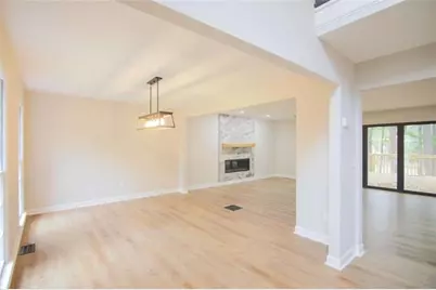 5702 Brynwood Circle NW, Acworth, GA 30101 - Photo 7