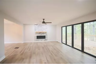 5702 Brynwood Circle NW, Acworth, GA 30101 - Photo 11