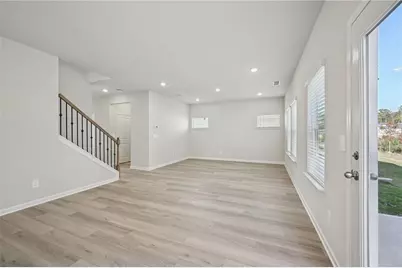 6917 Winchester Place, Fairburn, GA 30213 - Photo 7