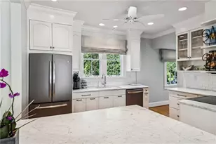 4220 Club Dr NE, Atlanta, GA 30319 - Photo 17