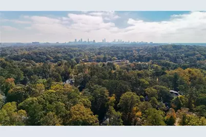 2636 Dobbs Circle NW, Atlanta, GA 30327 - Photo 51