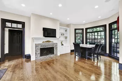 2636 Dobbs Circle NW, Atlanta, GA 30327 - Photo 9