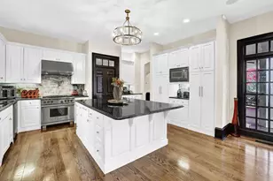 2636 Dobbs Cir NW, Atlanta, GA 30327 - Photo 11