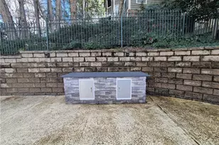 1015 McGill Park Ave NE, Atlanta, GA 30312 - Photo 31