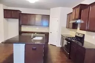 2148 Baywood Tree Ln, Snellville, GA 30078 - Photo 3