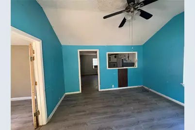 267 E Broad Street, Newnan, GA 30263 - Photo 5