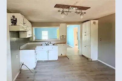 267 E Broad Street, Newnan, GA 30263 - Photo 7