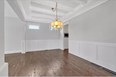 1298 Windsor Parkway NE, Atlanta, GA 30319 - Photo 9