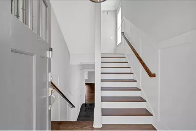 1298 Windsor Parkway NE, Atlanta, GA 30319 - Photo 3