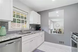 3318 Stonecrest Ct, Chamblee, GA 30341 - Photo 17