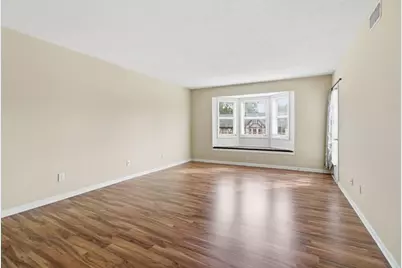 6851 Roswell Road #B15, Sandy Springs, GA 30328 - Photo 5