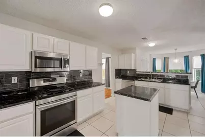 7071 Deshon Hills Lane, Lithonia, GA 30058 - Photo 17