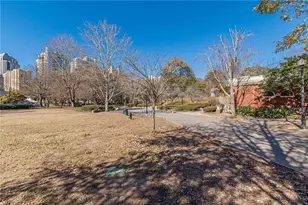 547 Elmwood Dr NE, Atlanta, GA 30306 - Photo 113