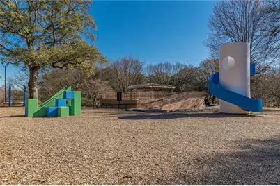 547 Elmwood Drive NE, Atlanta, GA 30306 - Photo 107