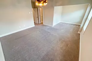 4129 Townsend Ln, Dunwoody, GA 30346 - Photo 19