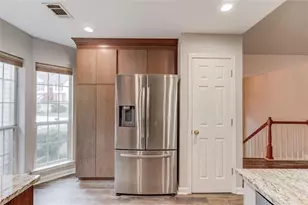 1605 Watercrest Cir, Lawrenceville, GA 30043 - Photo 5