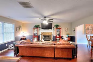 738 Worth Ct, Bethlehem, GA 30620 - Photo 5