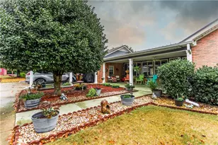 1021 Broughton Ln, Newborn, GA 30056 - Photo 45