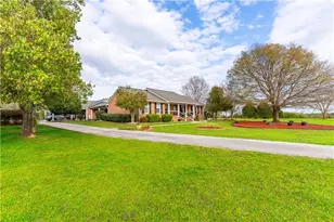 1021 Broughton Ln, Newborn, GA 30056 - Photo 65