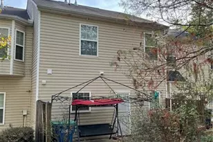 2746 Rocky Ct, South Fulton, GA 30349 - Photo 9