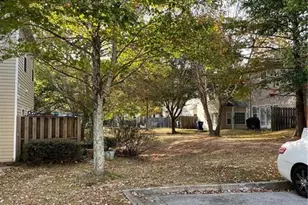 2746 Rocky Ct, South Fulton, GA 30349 - Photo 11