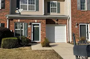 2746 Rocky Ct, South Fulton, GA 30349 - Photo 3