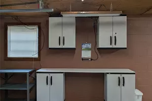 109 7th St, Carrollton, GA 30117 - Photo 17