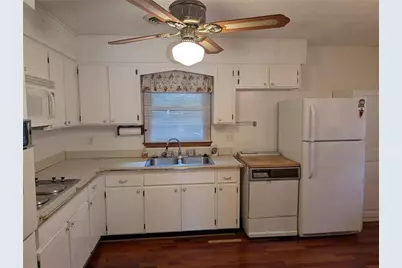 109 7th Street, Carrollton, GA 30117 - Photo 5