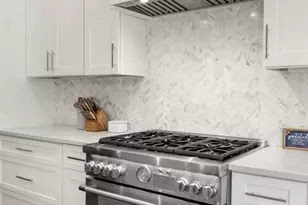 2045 Bellrick Rd NW, Atlanta, GA 30318 - Photo 17