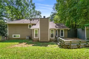 555 Ramsdale Dr, Roswell, GA 30075 - Photo 11