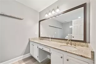 102 Defoors Mill Dr NW, Atlanta, GA 30318 - Photo 15