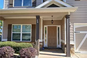 24 Marvin Gdns, Sharpsburg, GA 30277 - Photo 3