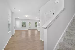 84 Jacobs Farm Ln, Lawrenceville, GA 30045 - Photo 3