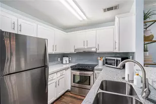 1101 NE Juniper St, Atlanta, GA 30309 - Photo 9