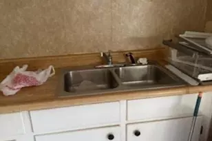 300 W 13th St, Donalsonville, GA 39845 - Photo 3