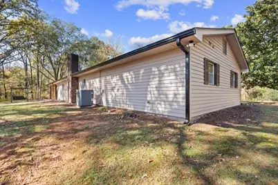 3724 Clarks Bridge Road, Gainesville, GA 30506 - Photo 35