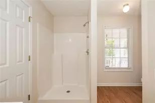 663 Lakes Cir, Lithonia, GA 30058 - Photo 15