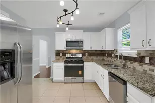 957 Keldron Ct, Lawrenceville, GA 30045 - Photo 9