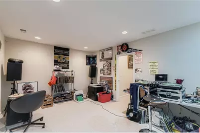 3346 Sequoia Avenue, Atlanta, GA 30349 - Photo 35