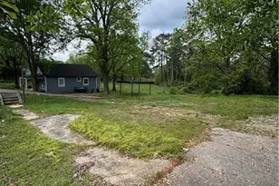 1323 S Hairston Road S, Stone Mountain, GA 30088 - Photo 9